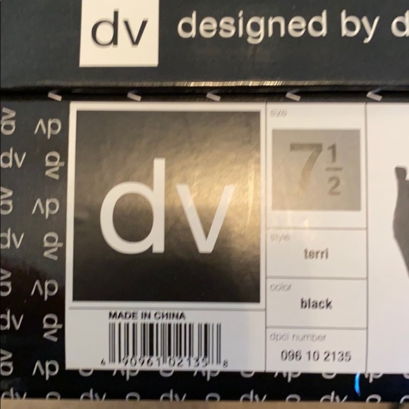 Black Dolce Vita wedge booties - Picture 3 of 4